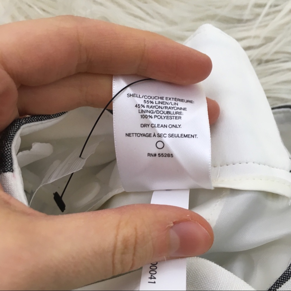 💙SOLD💙Express Linen Low Rise Striped Shorts - Picture 7 of 8